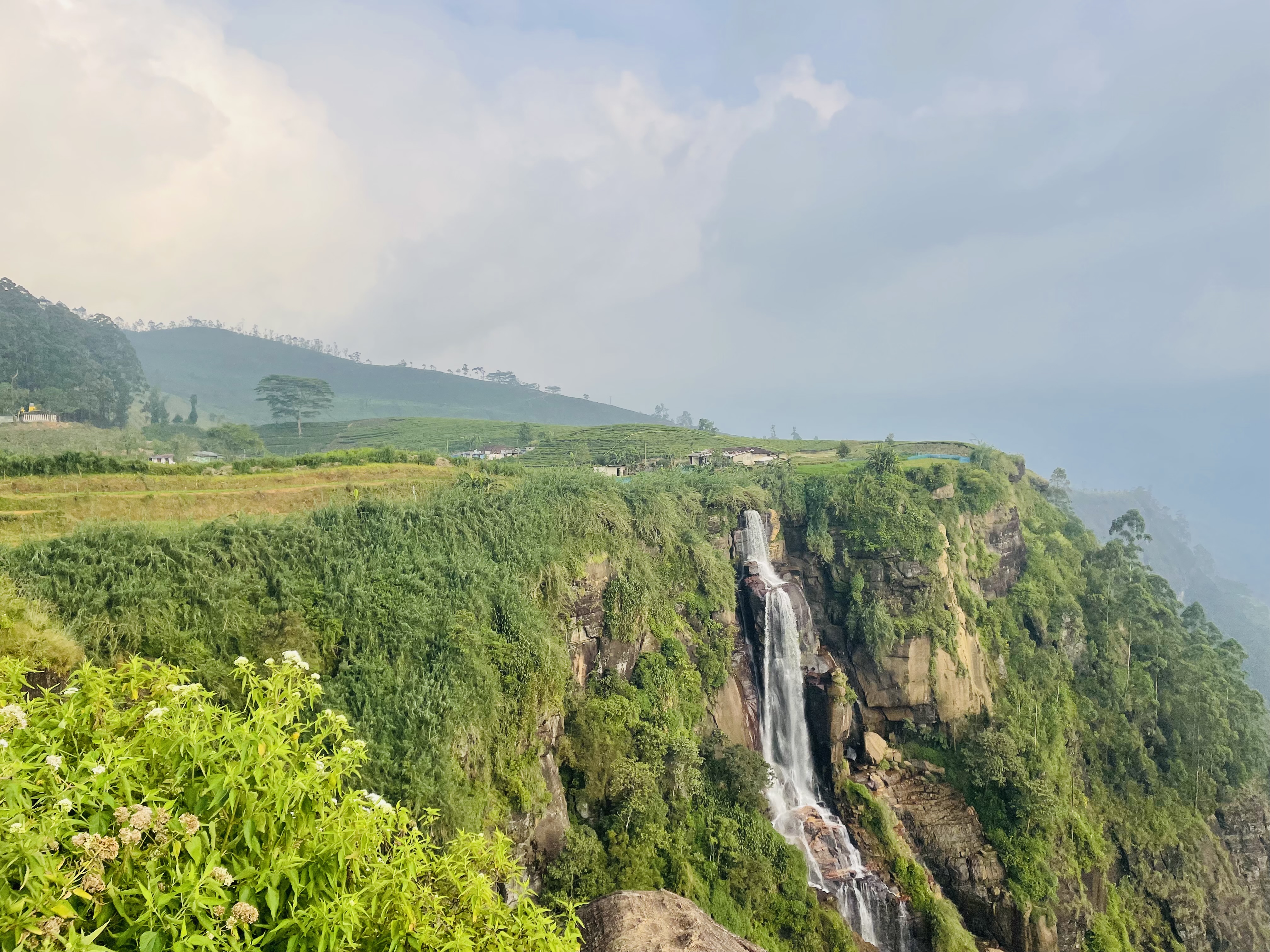 Trip to Gerandigini Ella Waterfalls - ''Heaven has this View''