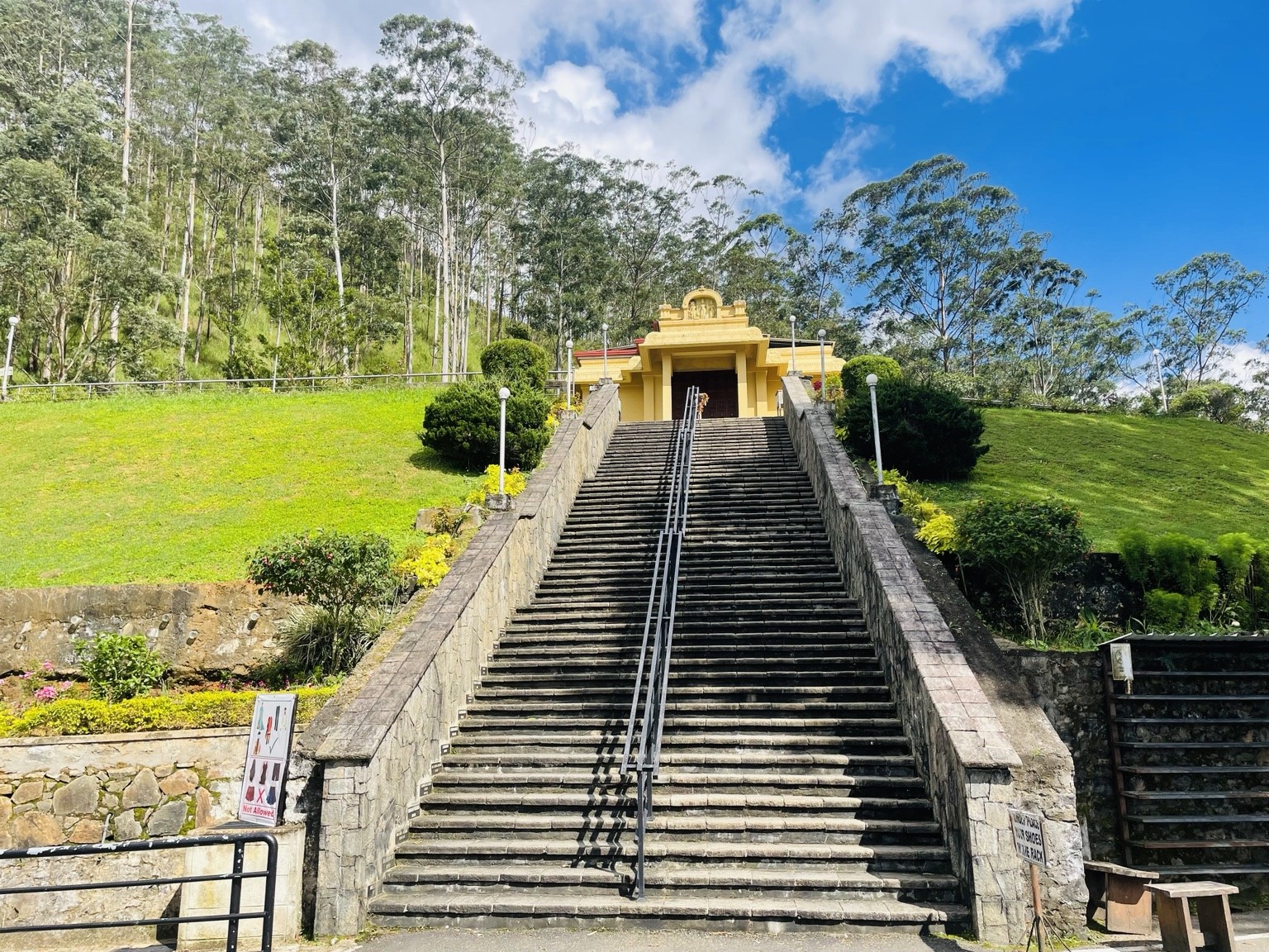 A Peaceful Journey of Faith, Nature & Blessings – Hanuman Temple
