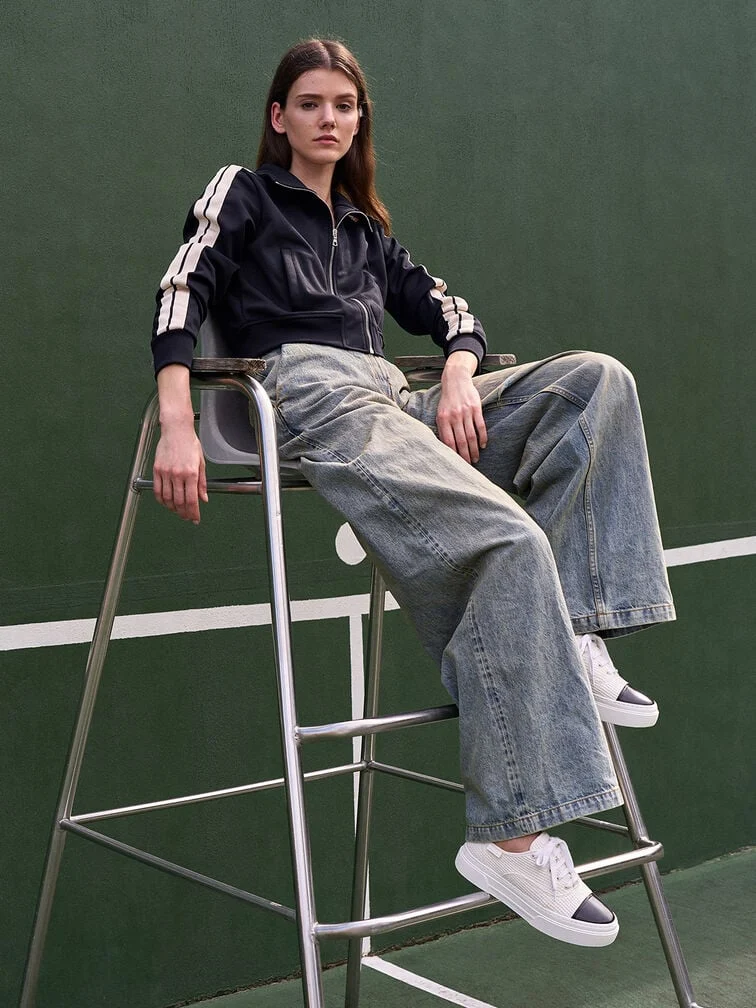 wide leg sneakers.webp